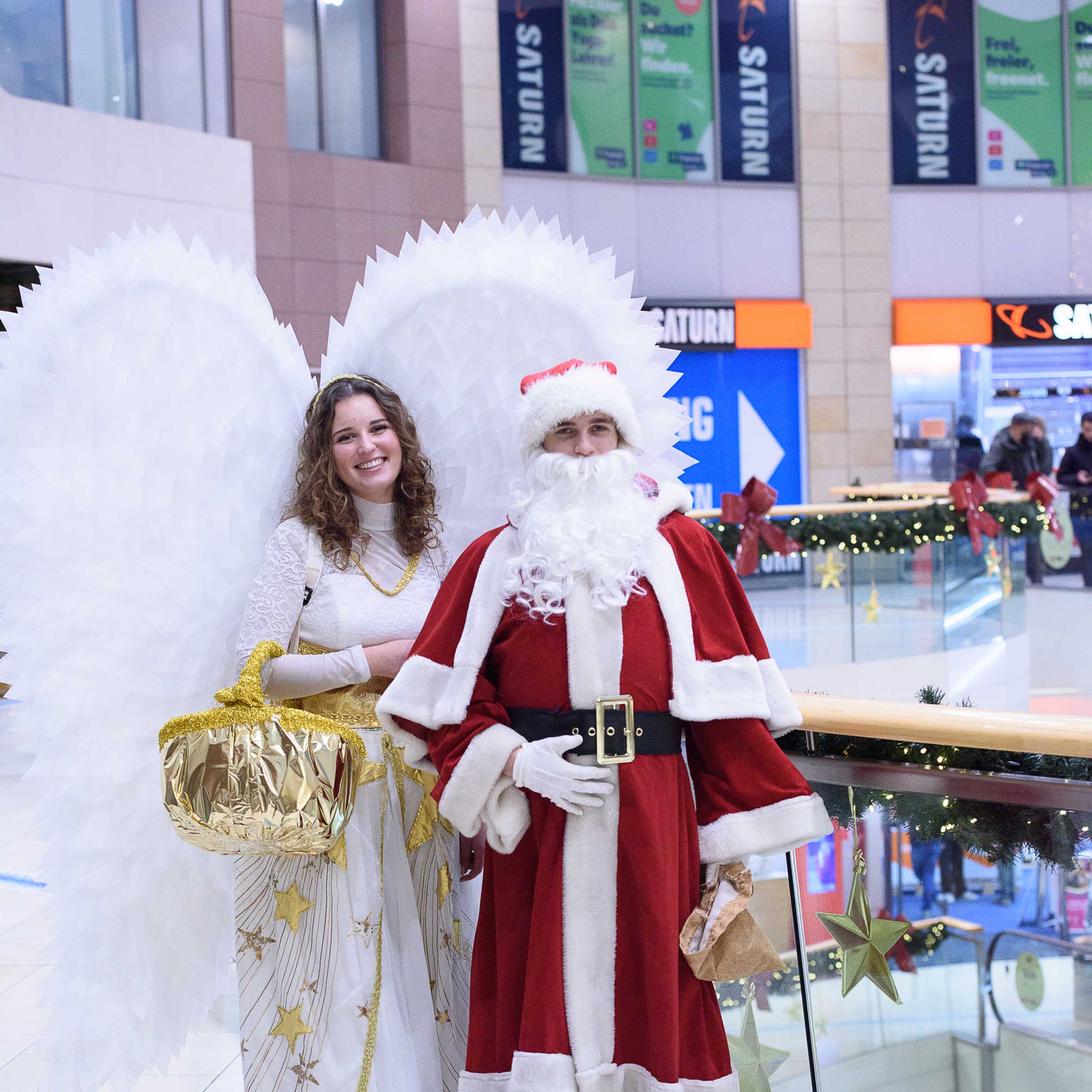 Weihnachtsengel und Nikolaus